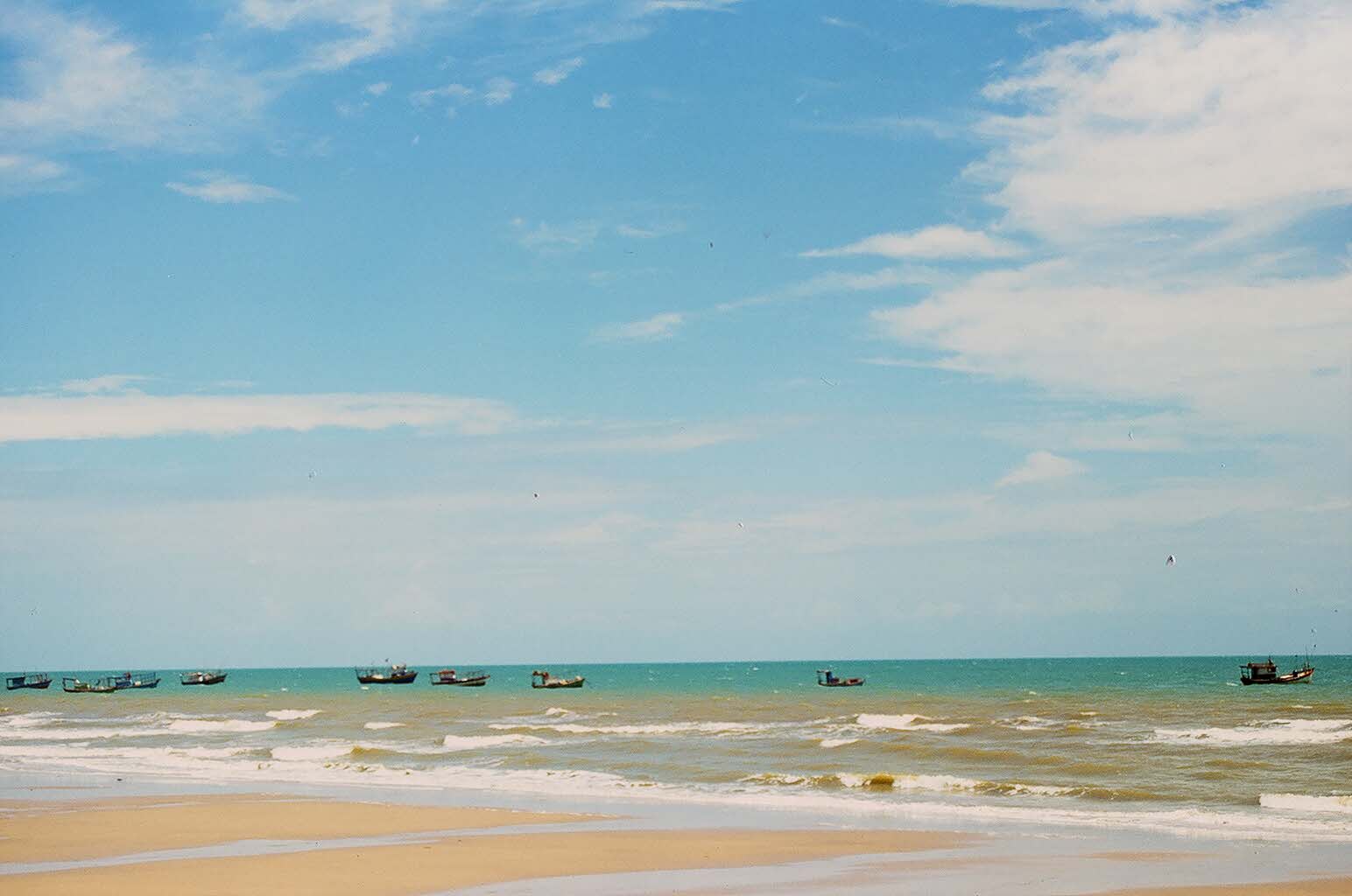 Canoa quebrada: beleza paradisíaca