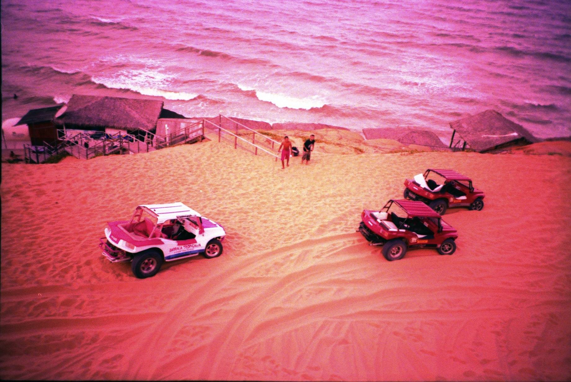 Canoa quebrada: beleza paradisíaca