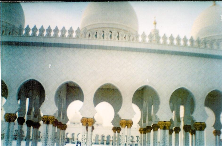 A tradição de Abu Dhabi e a exuberante Dubai - Abu Dhabi A tradição de Abu Dhabi e a exuberante Dubai - Abu Dhabi