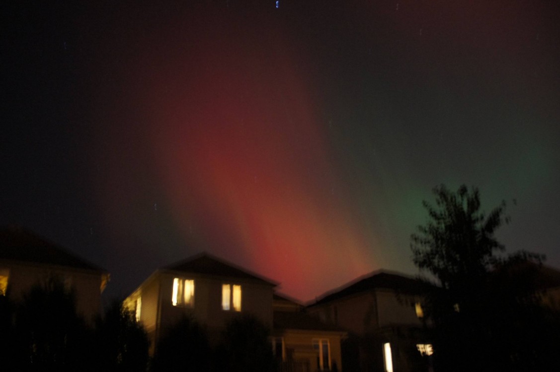 Aurora boreal em Fort McMurray Aurora boreal em Fort McMurray